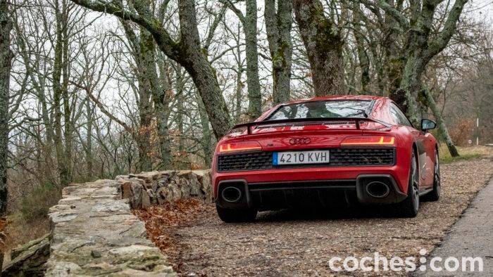 Audi R8 Performance Prueba 02 700x394