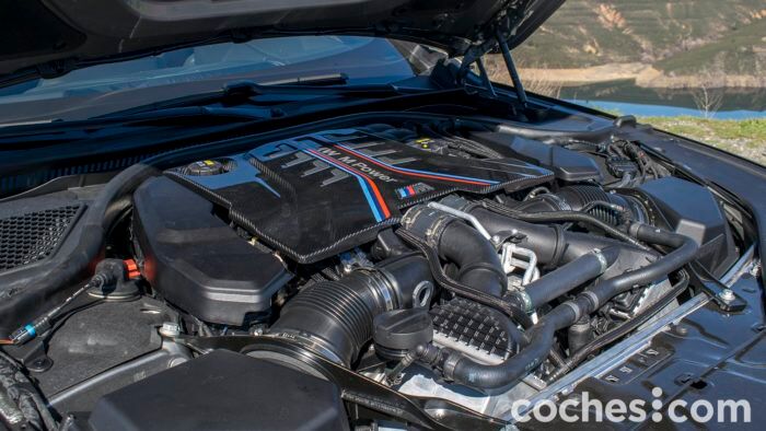 Bmw M8 Competition Coupe Prueba 00 700x394