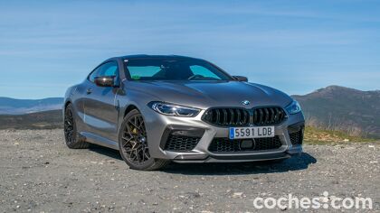 BMW M8 Competition Coupé, prueba contacto con el primero de su nombre