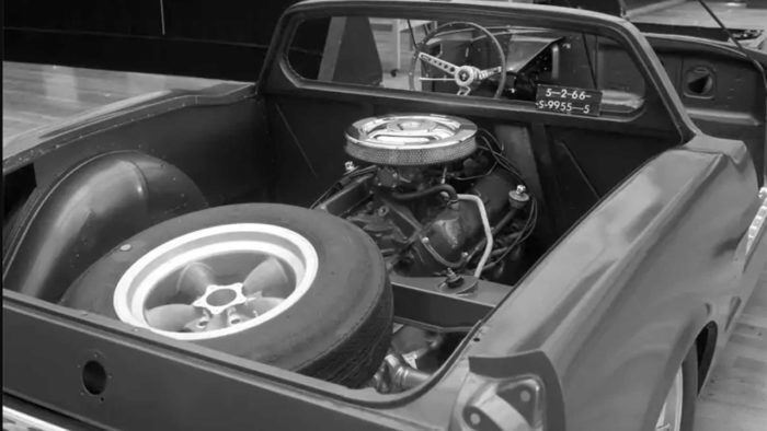 Ford Mustang Motor Central 4 700x394