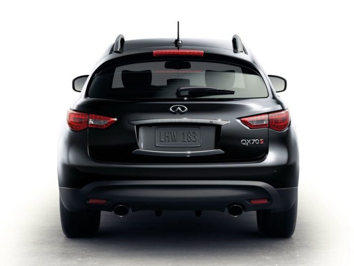 Infiniti QX70 2014 1 700x525