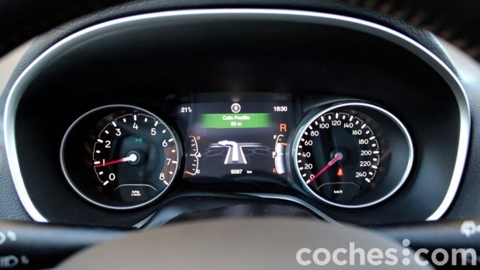 Jeep Compass Prueba Interior 2 700x394