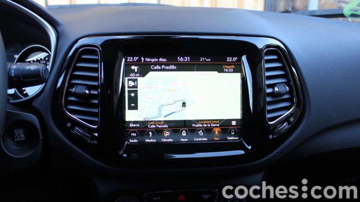 Jeep Compass Prueba Interior 5 700x394