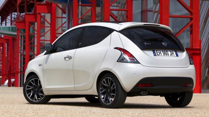 Lancia Ypsilon 2011 13 700x394