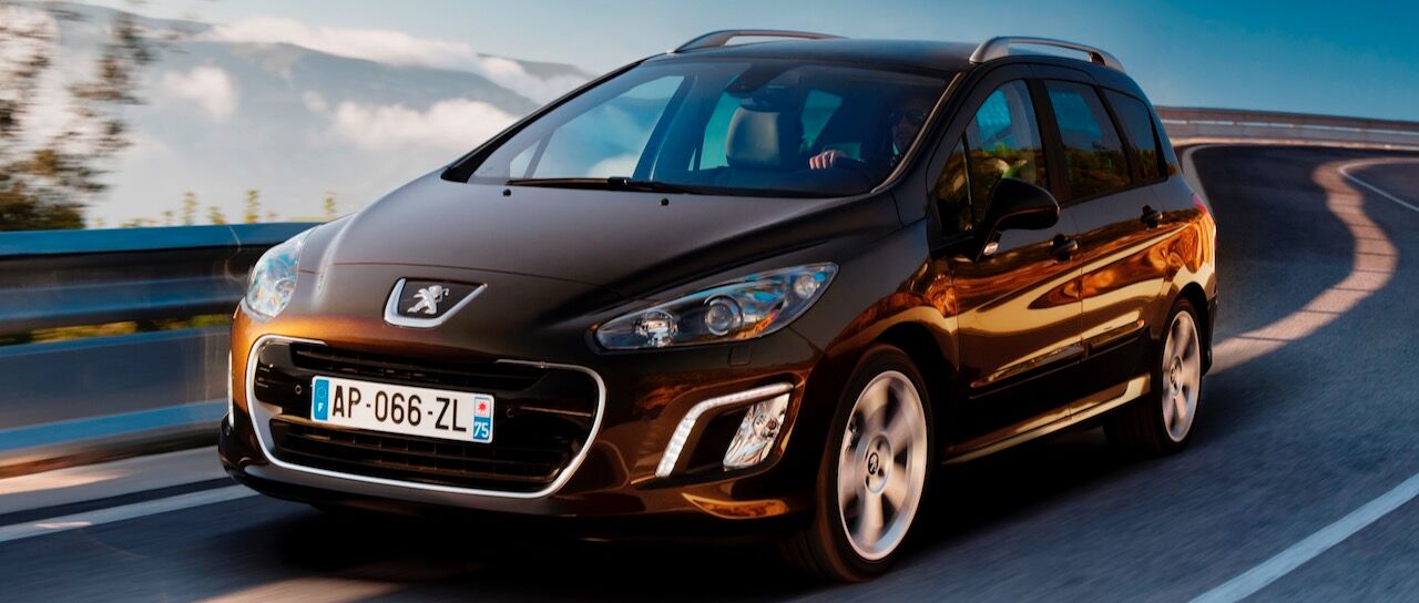 Todas las noticias de coches en un solo portal: Pruebas, fotos, vídeos, informes...