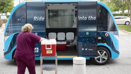 Cuando es un coche autónomo quien mueve las muestras de COVID-19