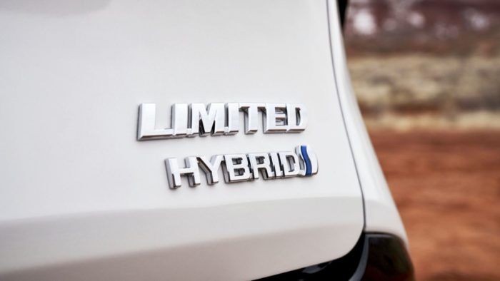 2021 Toyota Sienna 6 700x394