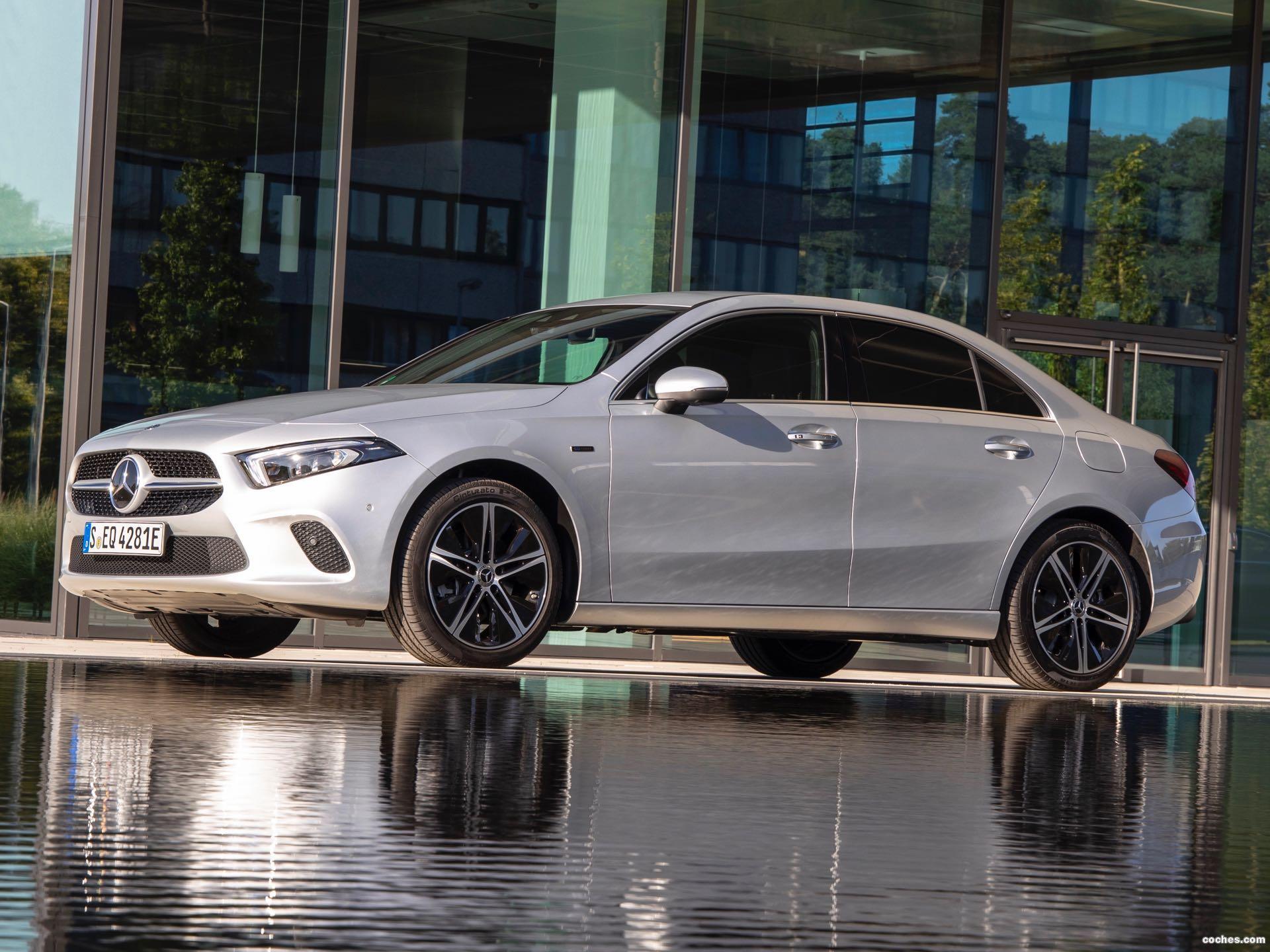 Mercedes A 250 e Sedan 2020