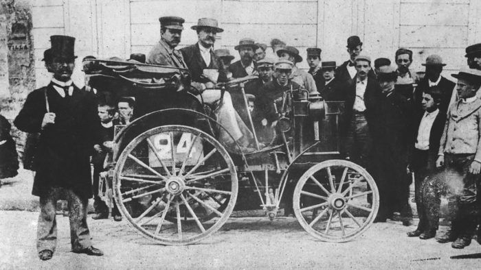 Mercedes Volantes 12 700x394