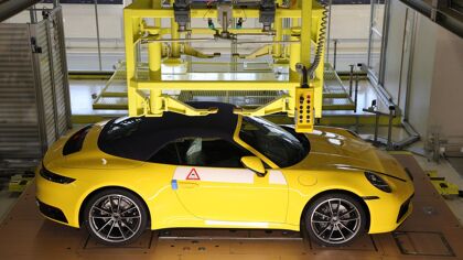 Los compradores de Porsche pueden seguir el proceso de producción de su coche desde casa