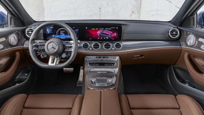 Mercedes AMG E 63 4Matic Estate 1 700x394