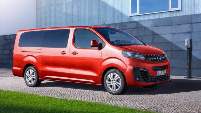 Opel Zafira E Life 2 700x394