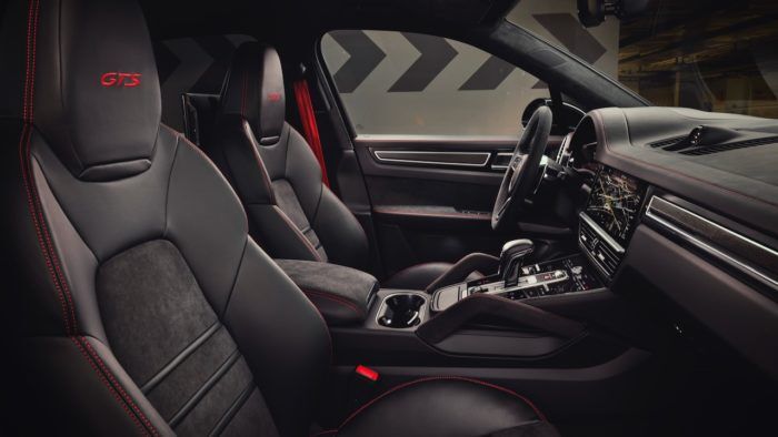 Porsche Cayenne GTS Coupe 2020 1 700x394