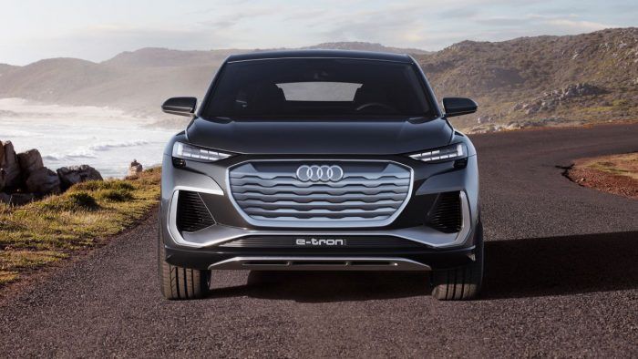 Audi Q4 Sportback E Tron Concept 2020 13 700x394
