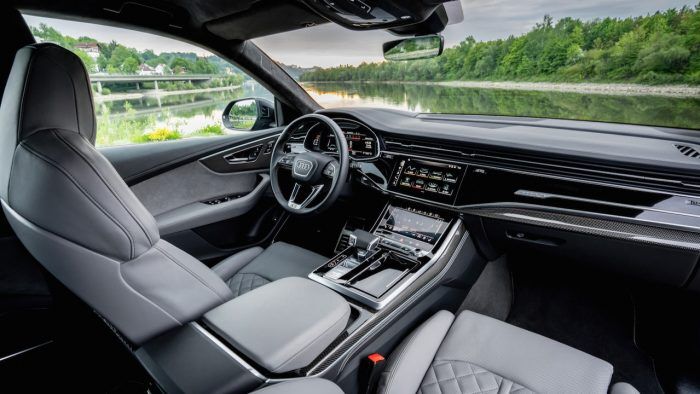 Audi SQ8 TFSI 6 700x394