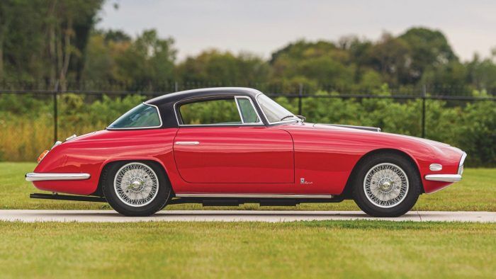 Fiat 8V Vignale 1954 3 700x394