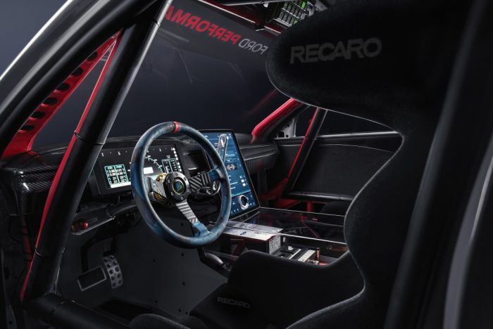 Ford Mustang Mach E 1400 50 700x468