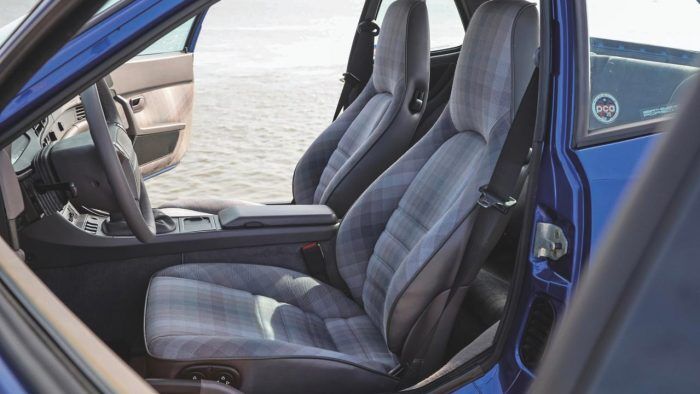 Porsche 944 S2 Restauracion 2 700x394