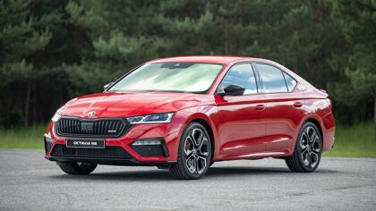 Skoda Octavia RS 2020: tres sabores para la versión deportiva