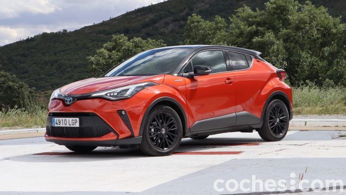 Toyota C HR 180H Prueba 1 700x394