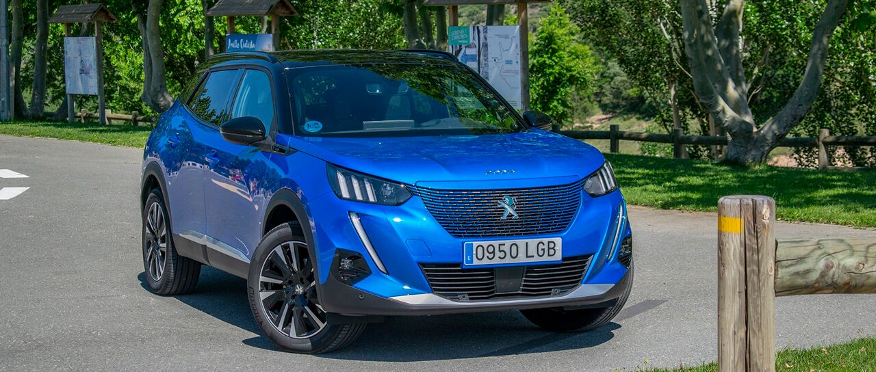 Todas las noticias de coches en un solo portal: Pruebas, fotos, vídeos, informes...