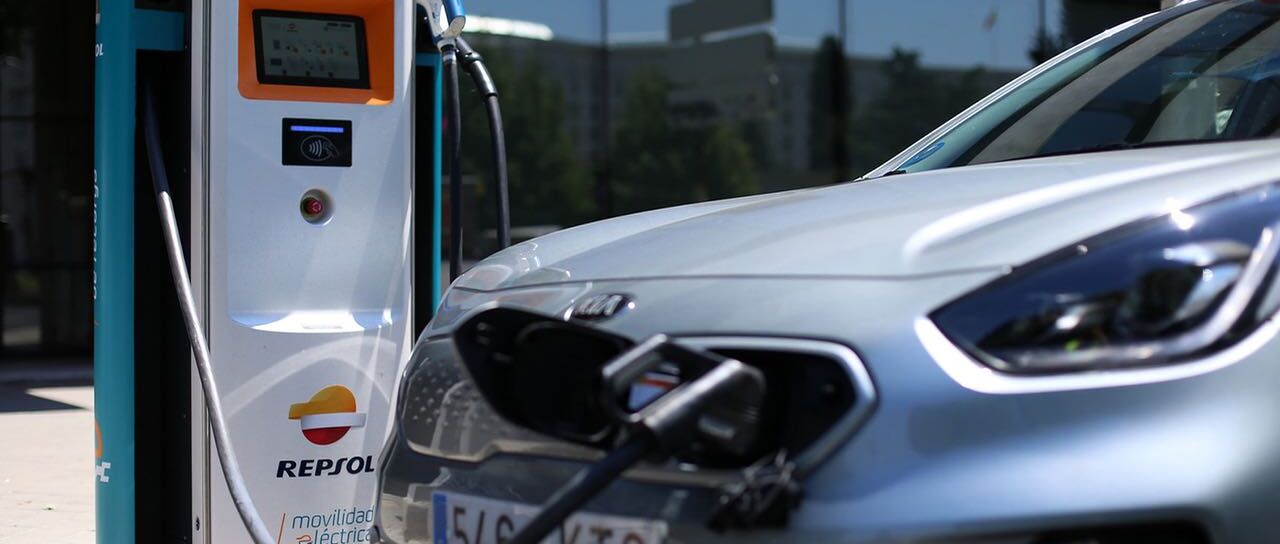 Todas las noticias de coches en un solo portal: Pruebas, fotos, vídeos, informes...