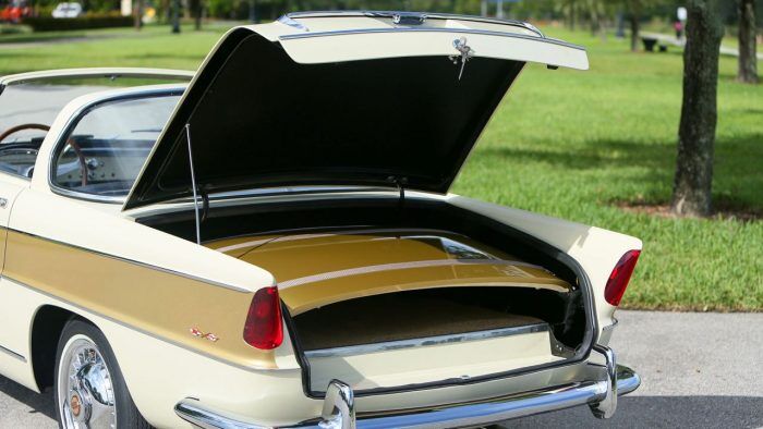 1958 Fiat 1200 Wonderful Coupe By Vignale 35 700x394