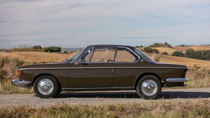 BMW 2000 CS 3 700x394