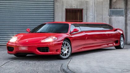 Este Ferrari 360 Módena recibió una nueva vida como limusina
