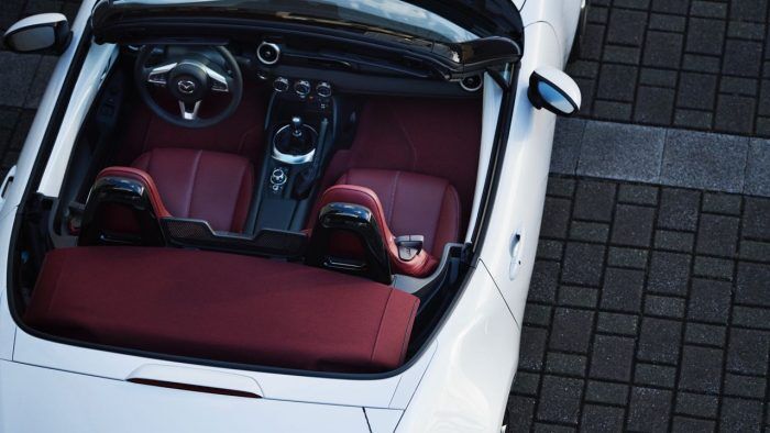 Mazda MX 5 100 Aniversario 2020 Interior 6 700x394