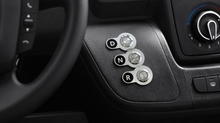 Peugeot E Boxer 3 700x394