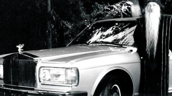 Uno de los 93 Rolls-Royce de Osho