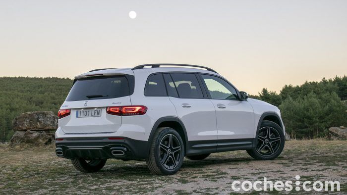 Mercedes Glb 250 4matic Prueba 11 700x394