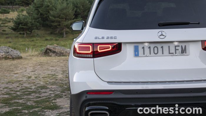 Mercedes Glb 250 4matic Prueba 13 700x394