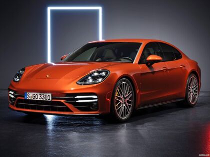 Porsche Panamera Turbo S 2021