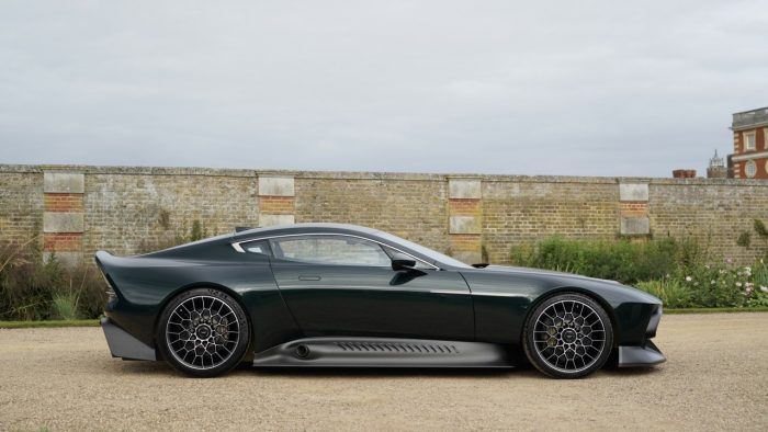 Aston Martin Victor By Q 2020 16 700x394