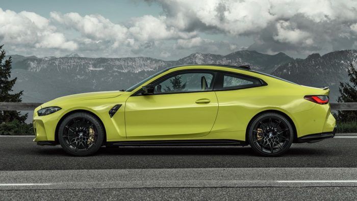 BMW M4 Competition 2021 41 700x394