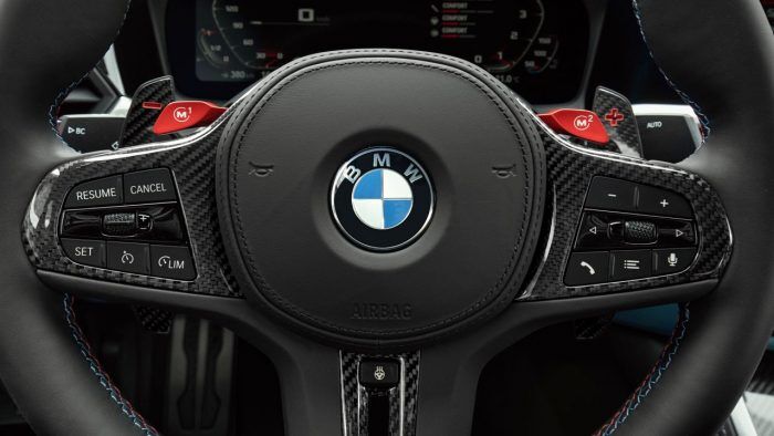 BMW M4 Competition 2021 Interior 9 700x394