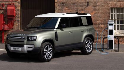Land Rover Defender P400e, ahora híbrido enchufable