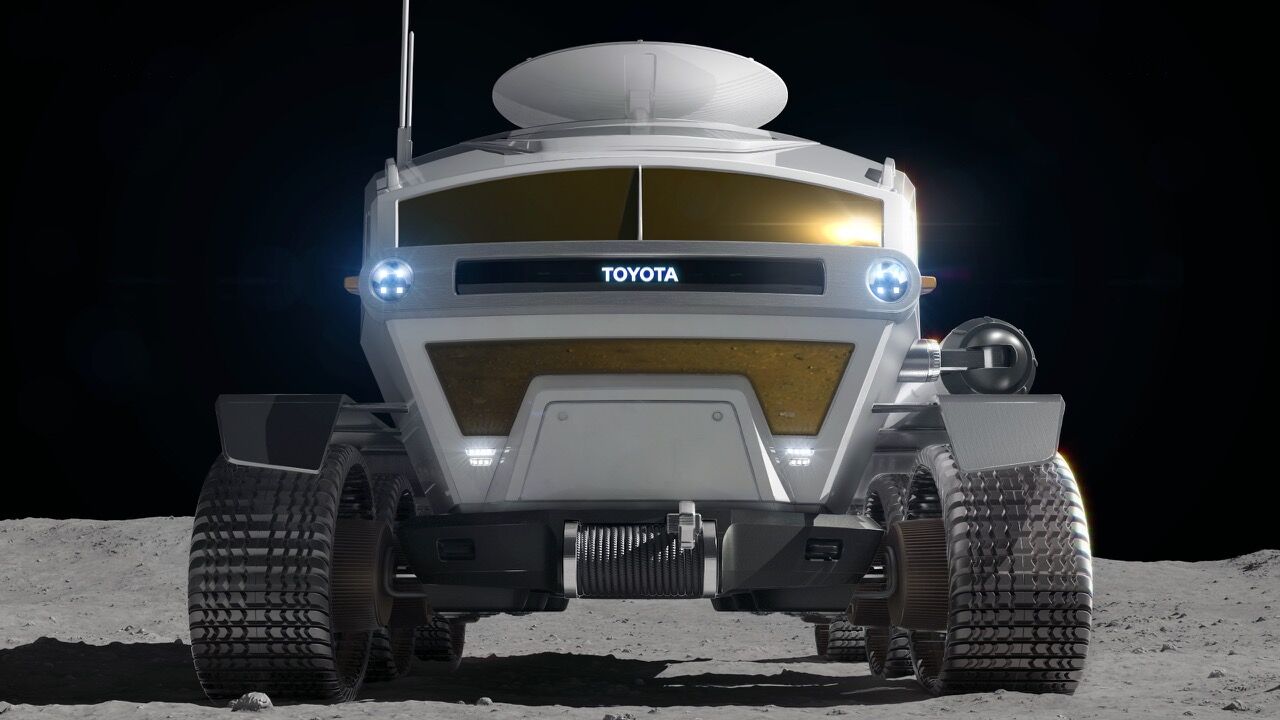 Lunar Cruiser Toyota Jaxa 2