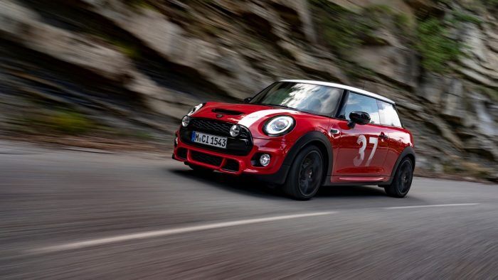 MINI Paddy Hopkirk Edition 2020 1 700x394