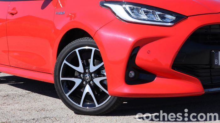 Toyota Yaris Hybrid 2021 Prueba Detalle 4 700x393