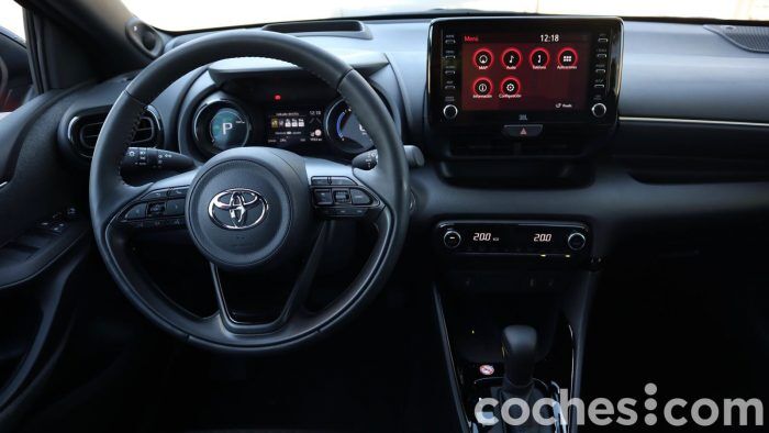 Toyota Yaris Hybrid 2021 Prueba Interior 16 700x394