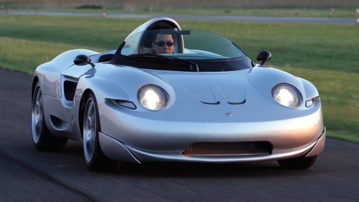 W3 Triposto Porsche 964 16 700x394