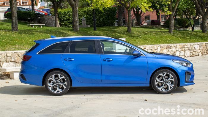 Kia Ceed Tourer Phev Prueba 15 700x394