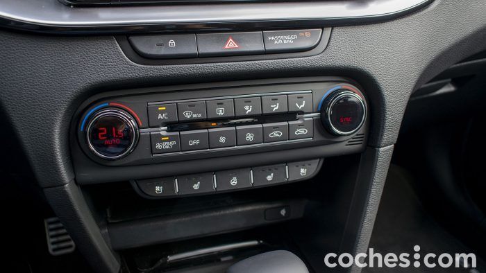 Kia Ceed Tourer Phev Prueba 32 700x394