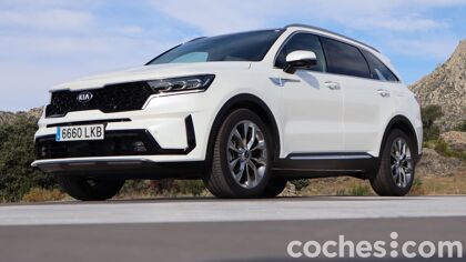 Kia Sorento: prueba contacto del nuevo buque insignia de la marca