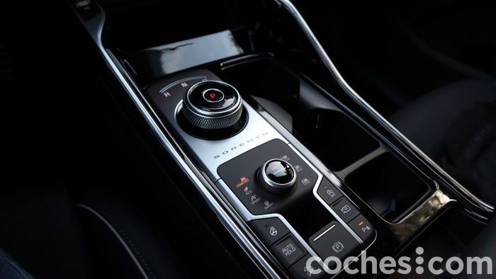 Kia Sorento Diesel Prueba Interior 8 700x394