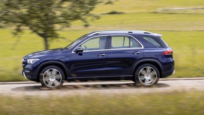Mercedes GLE PHEV 3 700x394