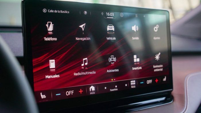 Skoda Enyaq 2021 Contacto Interior 30 700x394